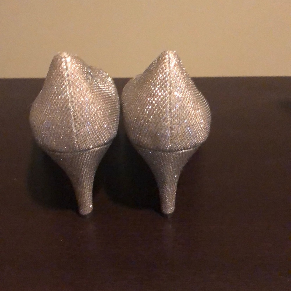 Shoes - Picture 3 of 3